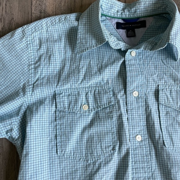 Tommy Hilfiger Mens Collared Plaid Button Down Short Sleeve Shirt, size medium - Picture 4 of 9